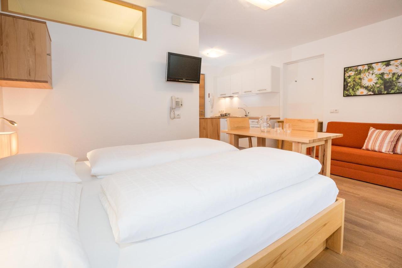 Residence Aichner Brunico Ngoại thất bức ảnh