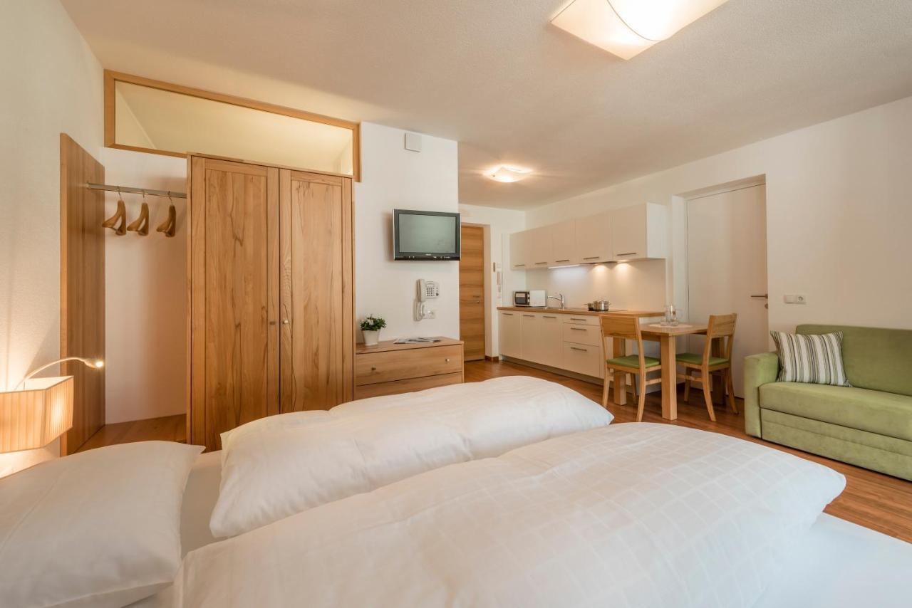 Residence Aichner Brunico Ngoại thất bức ảnh